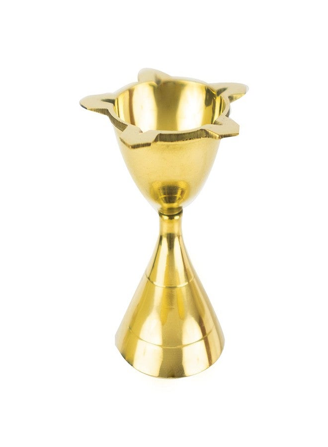 Spillbox مصباح زيتي تقليدي من النحاس الأصفر من Spillbox للطقوس الدينية (بوجا) | ديا (طقوس بوجا) | ديبام (خمسة وجوه) | ديبام (طقوس آرتي) | مصباح زيتي بخمسة وجوه لأدوات وديكورات معبد المنزل - FSDL- S-(1) - Image 4